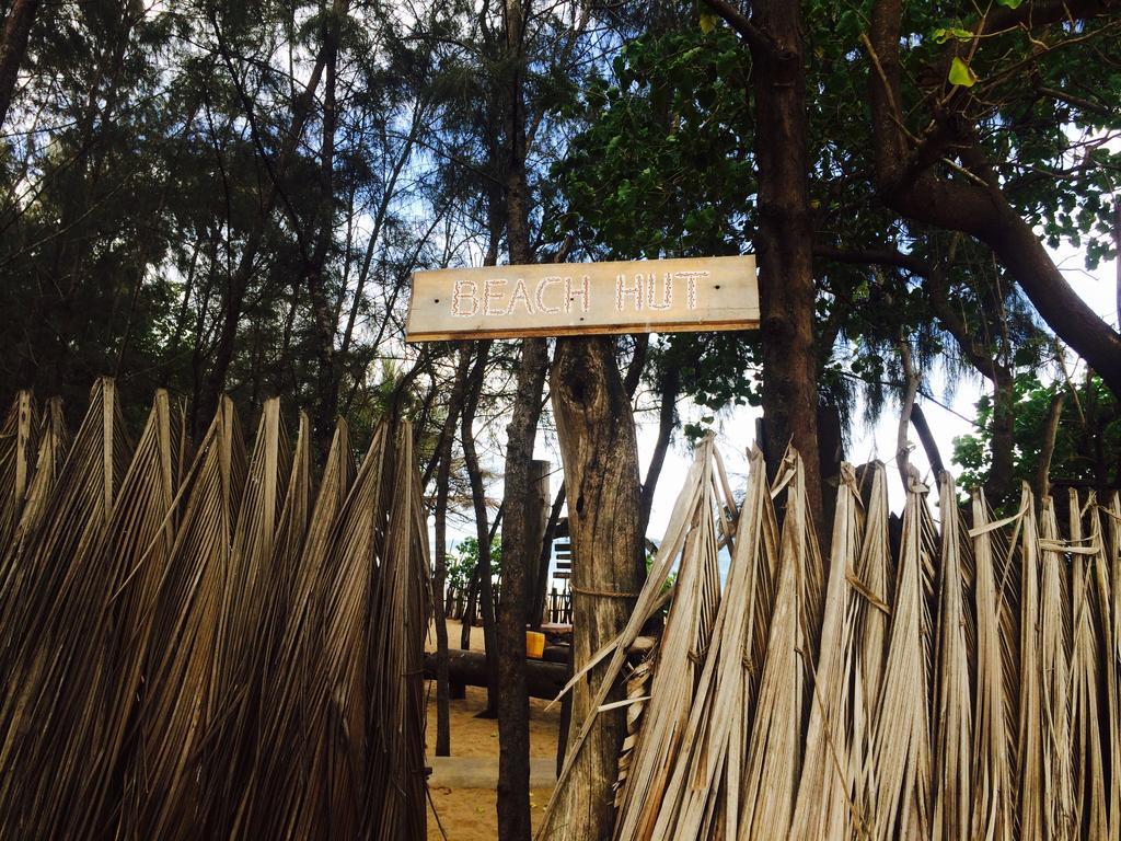 Beach Hut Arugam Bay Exterior photo