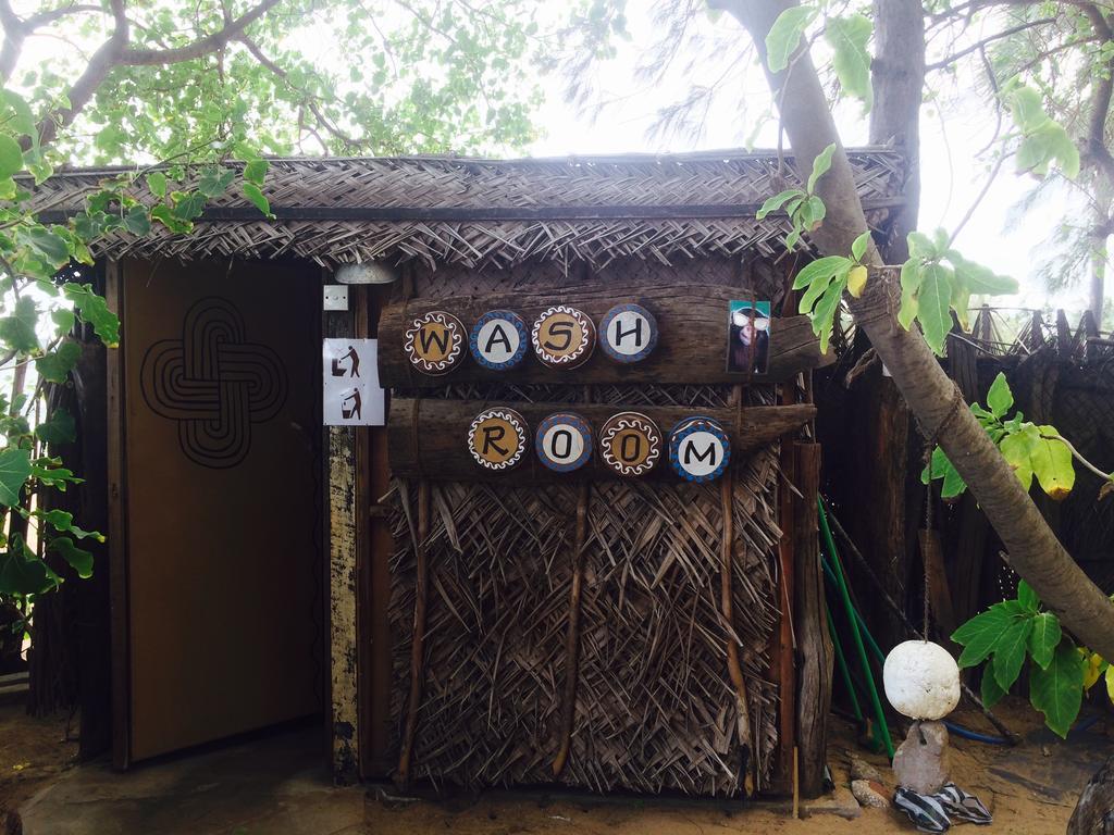Beach Hut Arugam Bay Exterior photo